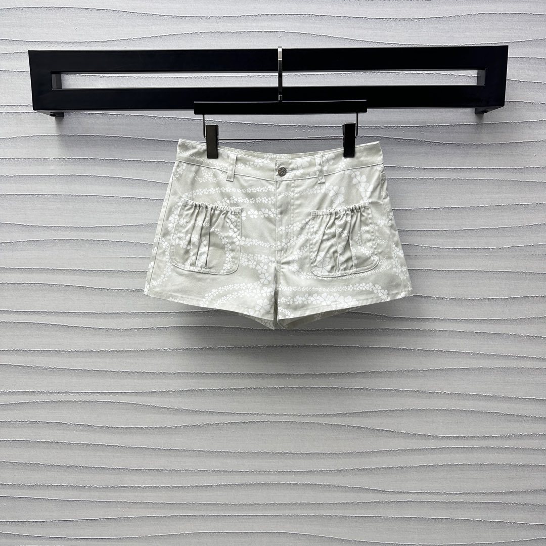 CHANE25SS Printed Pocket Denim Shorts