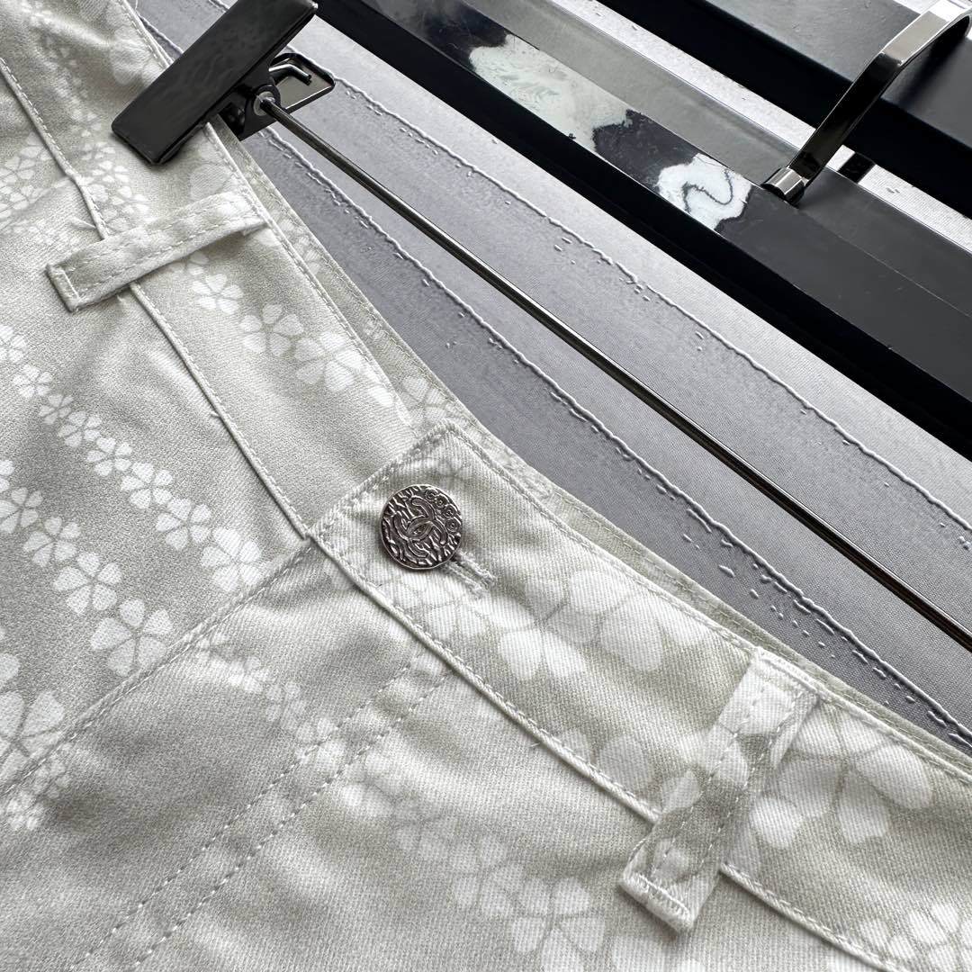 CHANE25SS Printed Pocket Denim Shorts