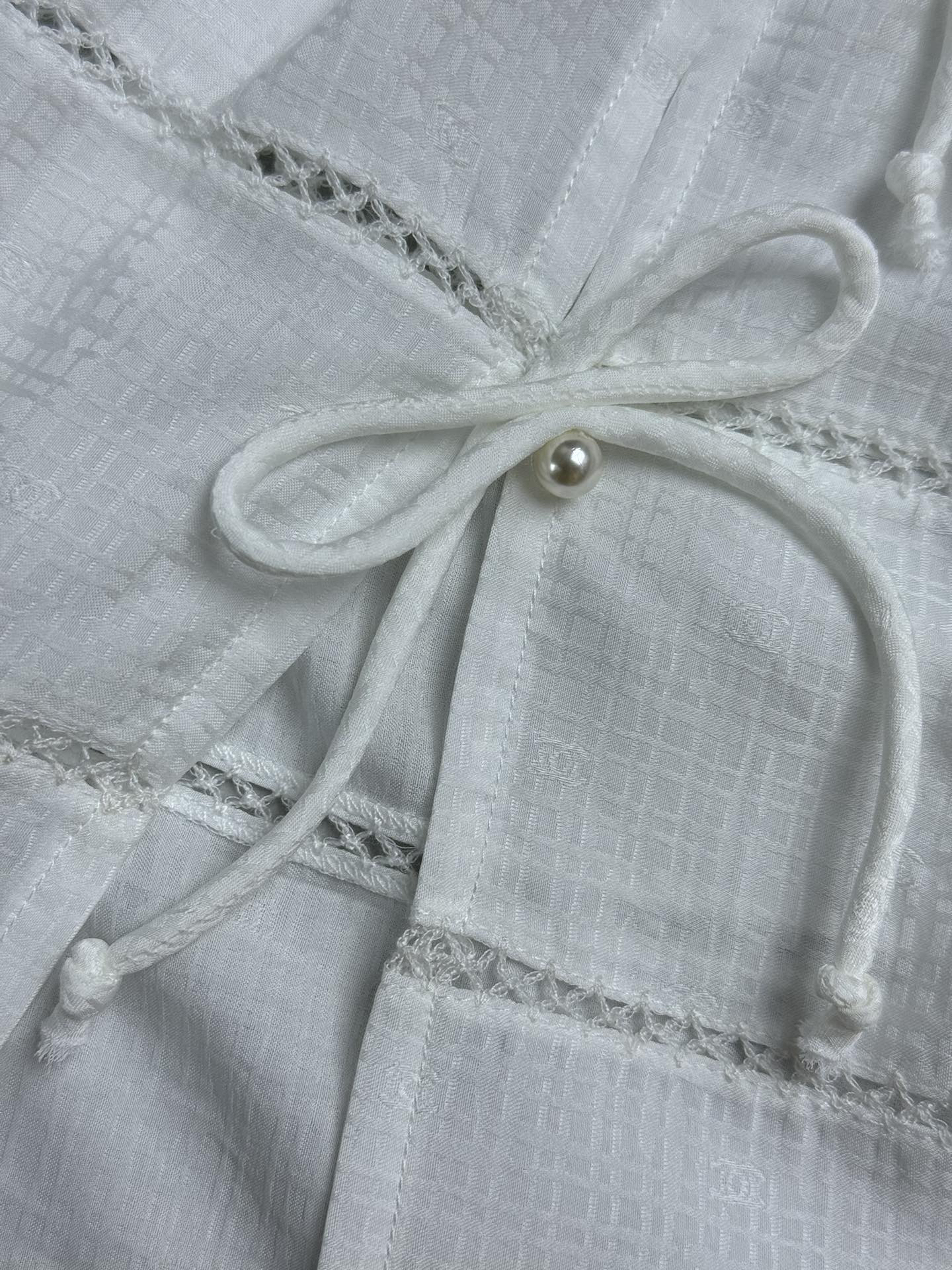 CHANE25SS Bow Tie Camisole Vest