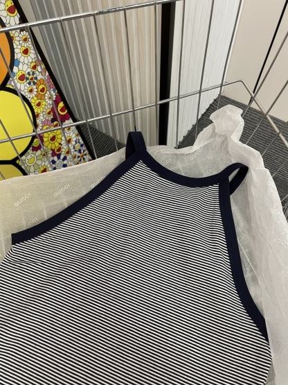 CEL25SS Arc de Triomphe Striped Vest