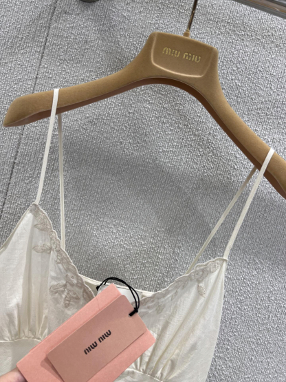 MIU25SS Ivory Embroidered Waist-Closing Long Halter Dress