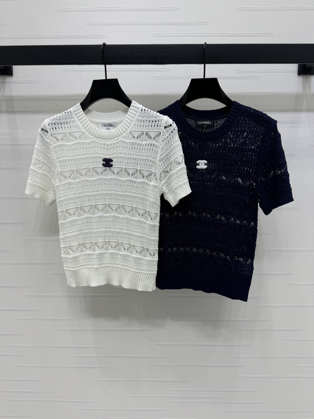 CHANE25SS Cut-out knit short sleeve