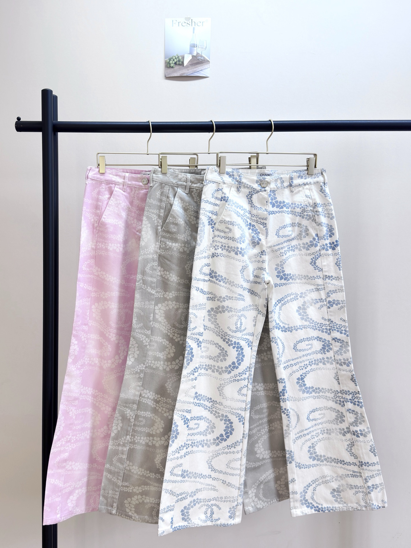 CHANE25SS printed denim micro trousers