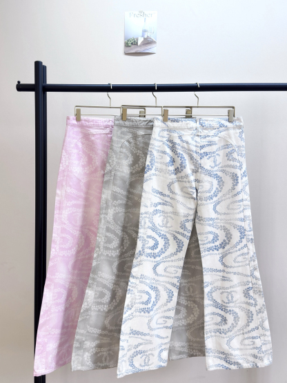 CHANE25SS printed denim micro trousers