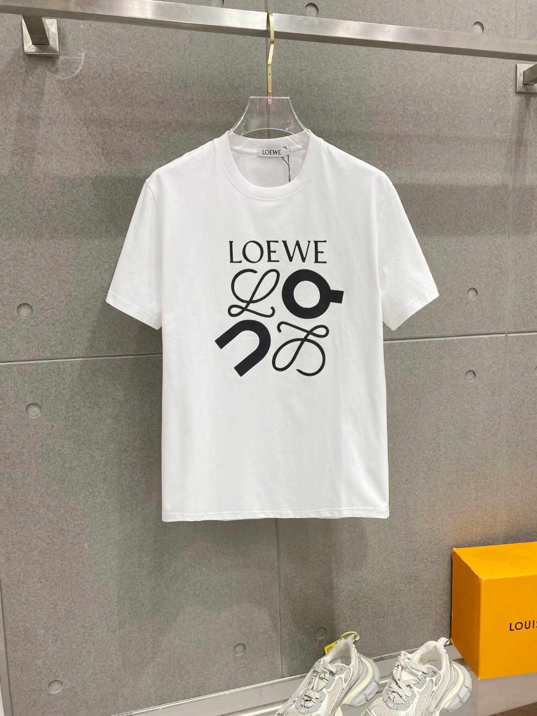 LEW Large Printed Short Sleeve T-Shirt