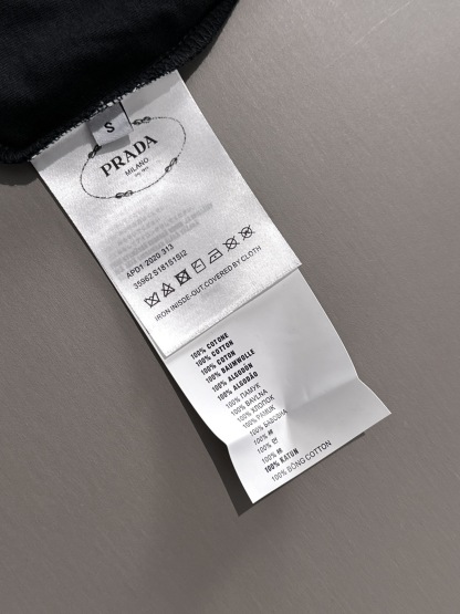 PLD Dark floral logo short sleeved shirt