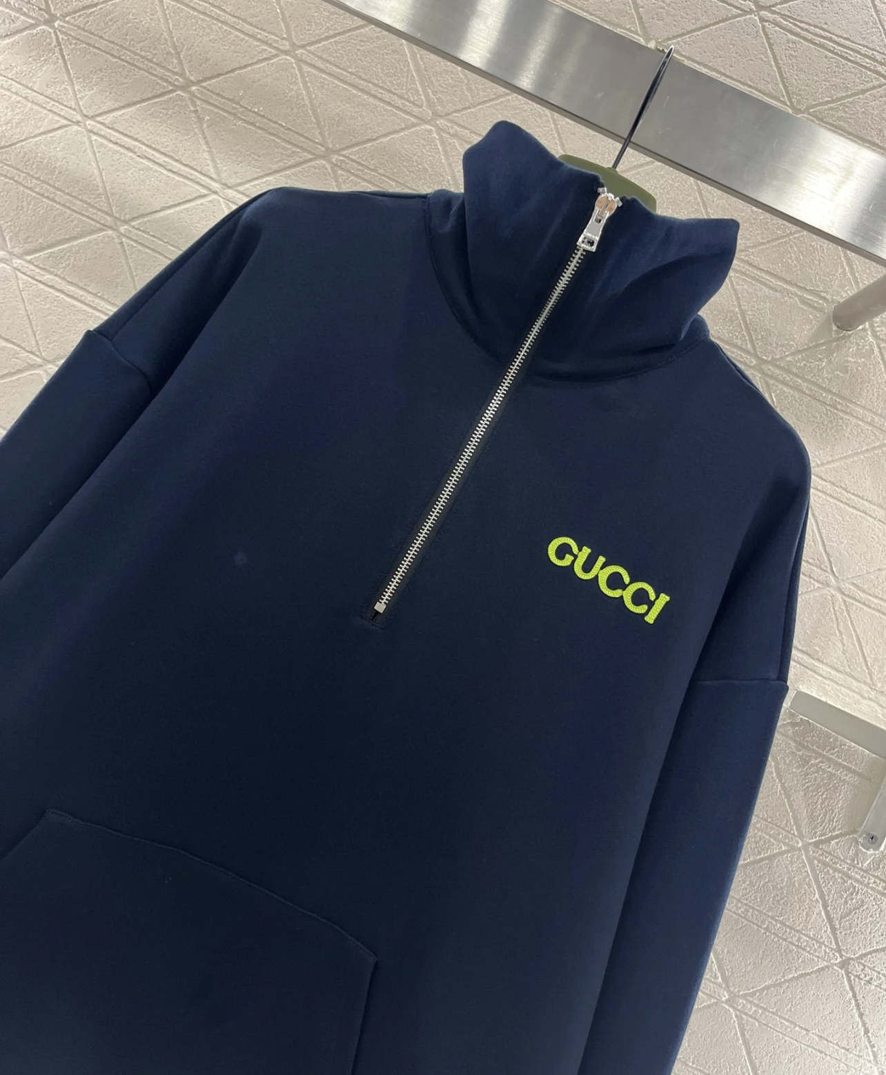 GG Stand up collar sports hoodie