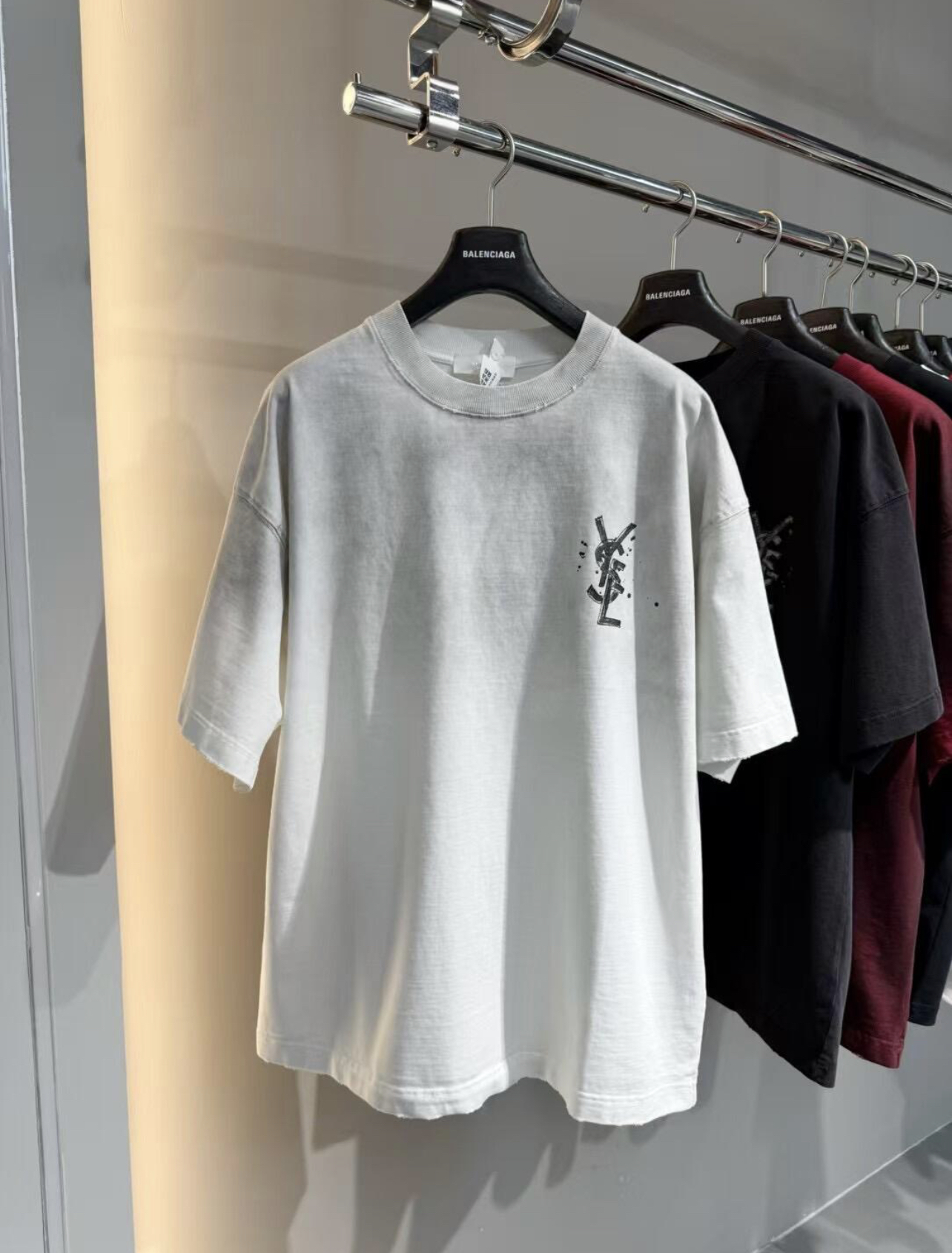 YS 25SS Back Large Logo Graffiti T-shirt