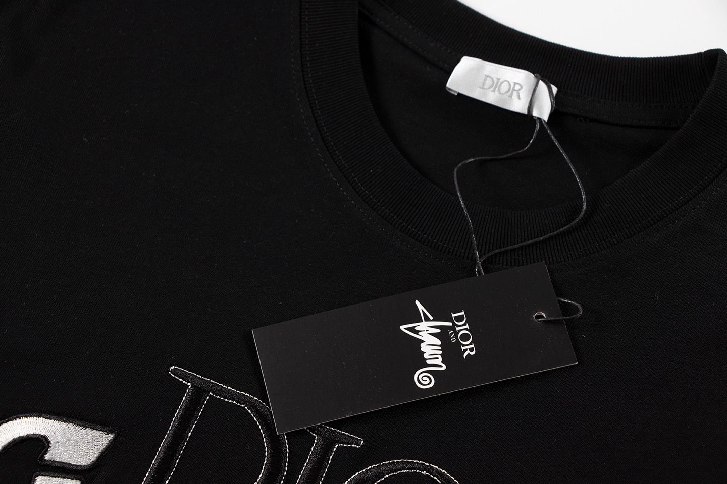 DD 25SS Pin Embroidered T-shirt