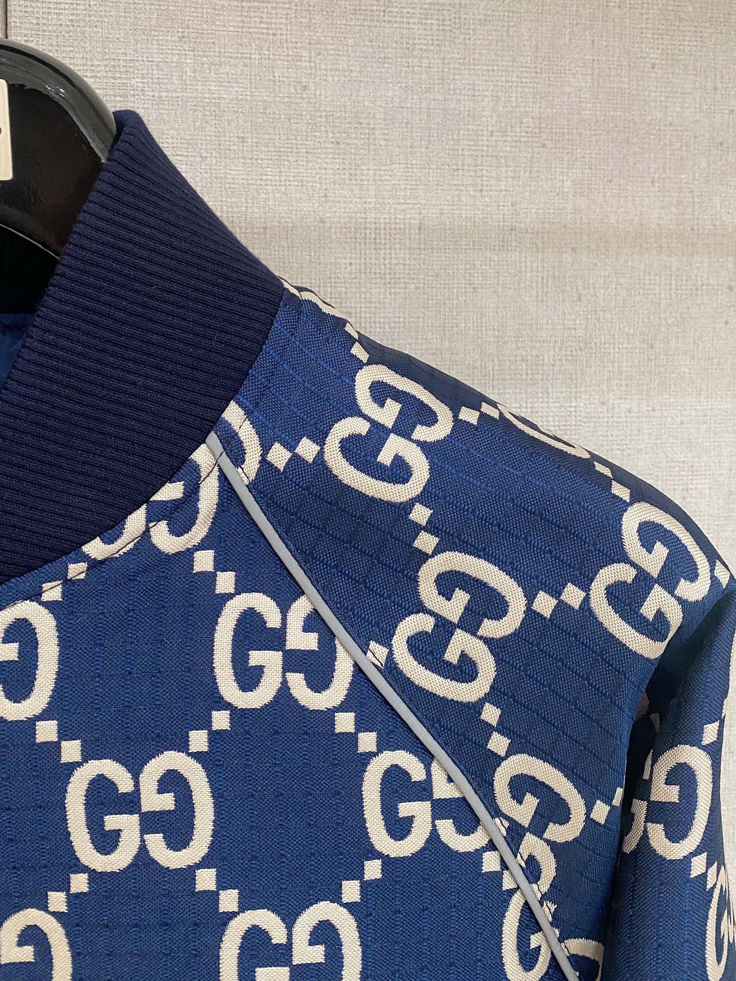 GG Old flower jacket