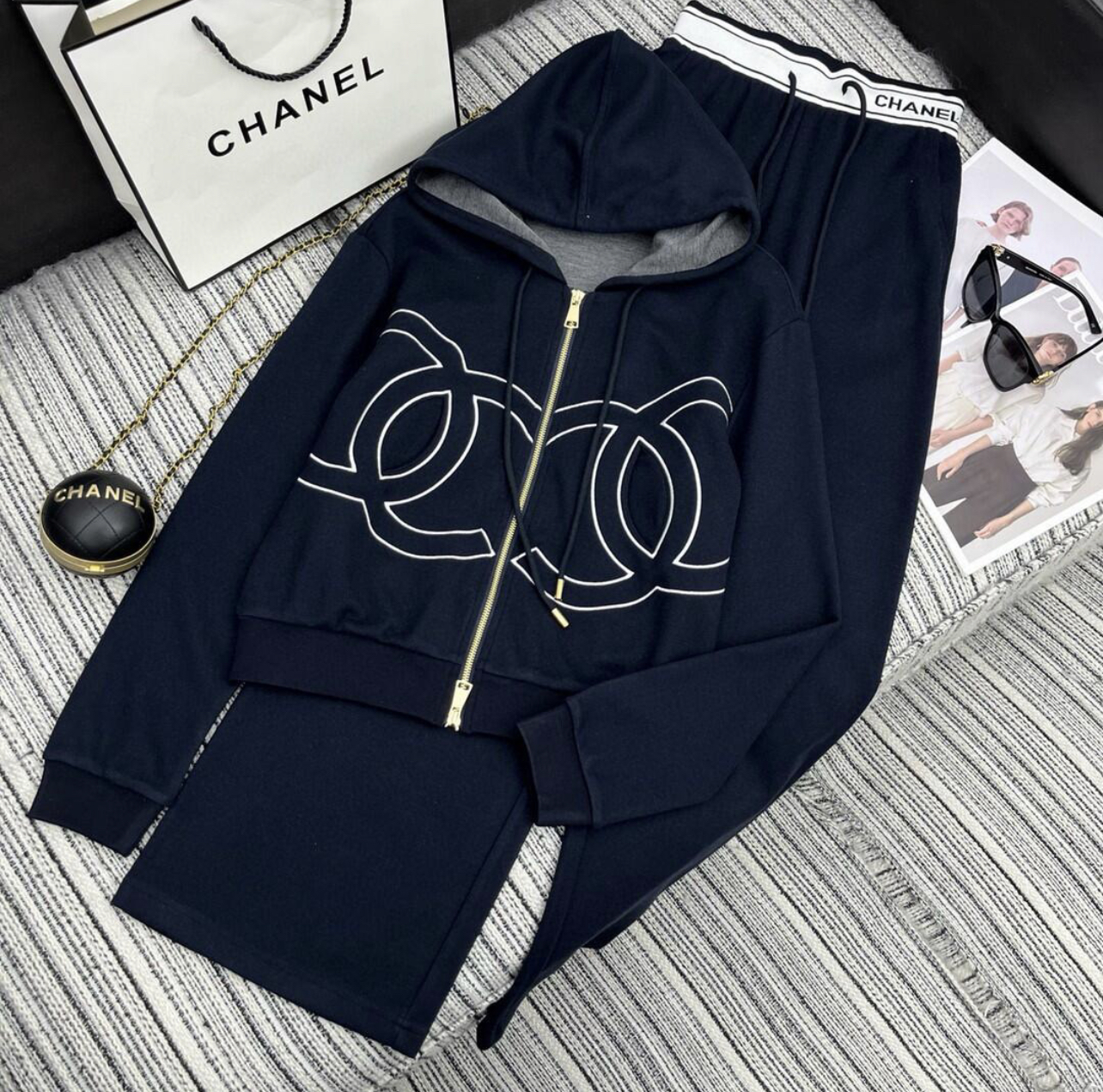 XX Big LOGO Three Color Hooded Sports Set