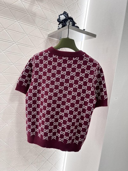 GG Wine red round neck vintage short sleeved sweater