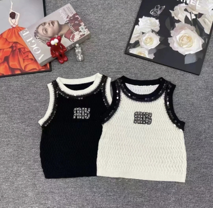 MM Collar sequin vest