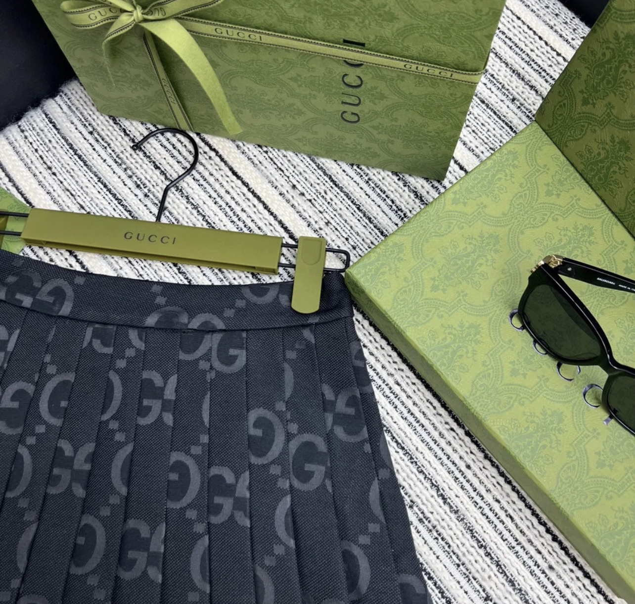 GG Pleated short sleeved shirt