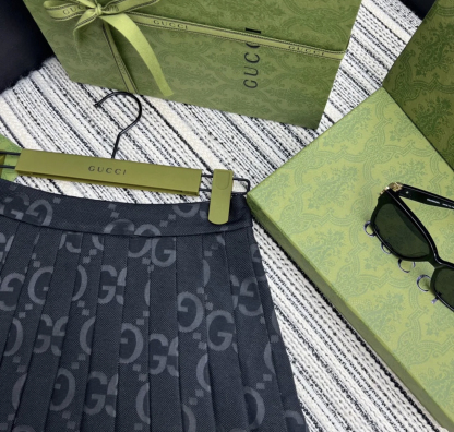 GG Pleated short sleeved shirt