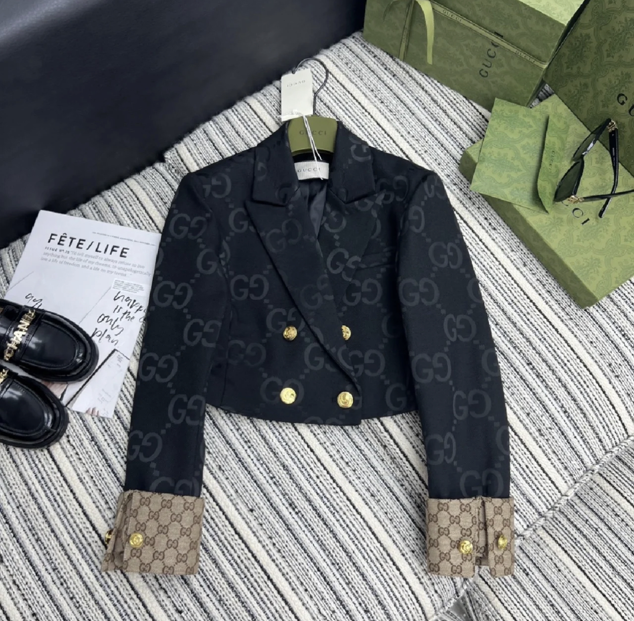 GG Splicing cuff short suit