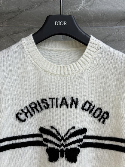 DD Butterfly Knitted Short Sleeve