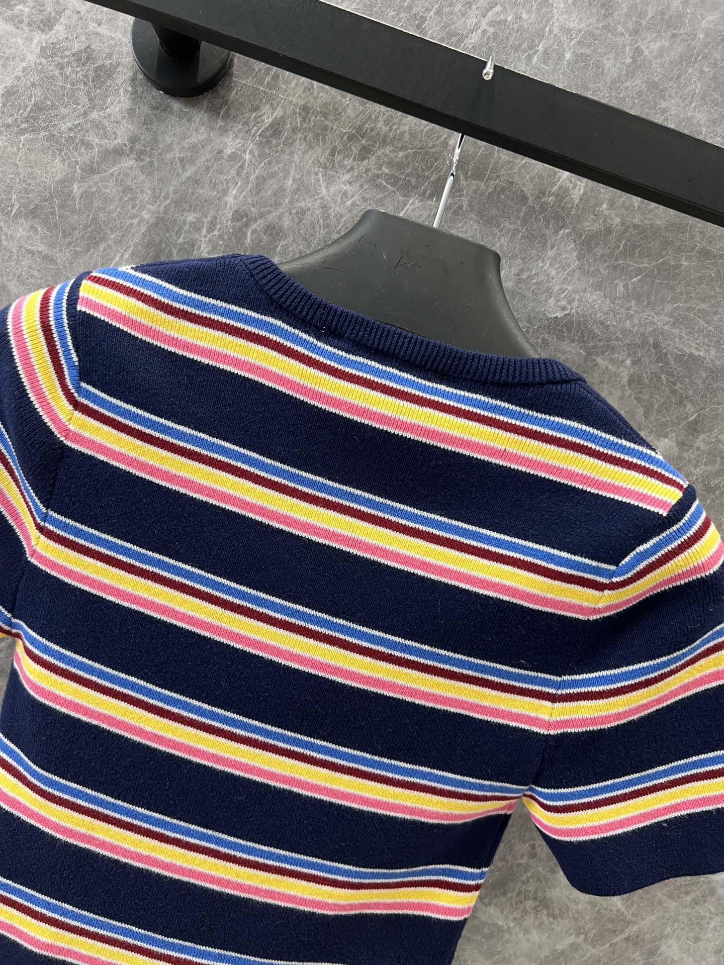 PLD 25SS Round neck color stripe knitted short sleeved shirt
