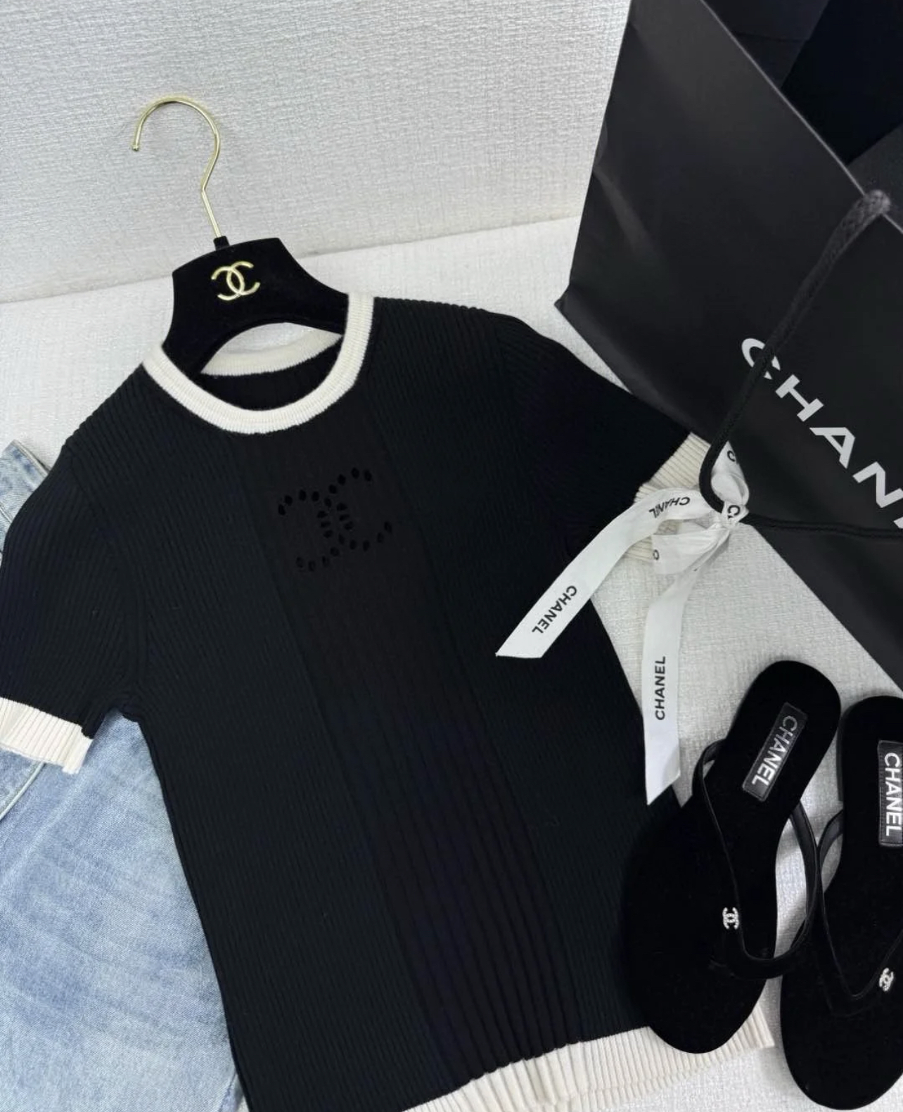 XX Hollow knit short sleeves