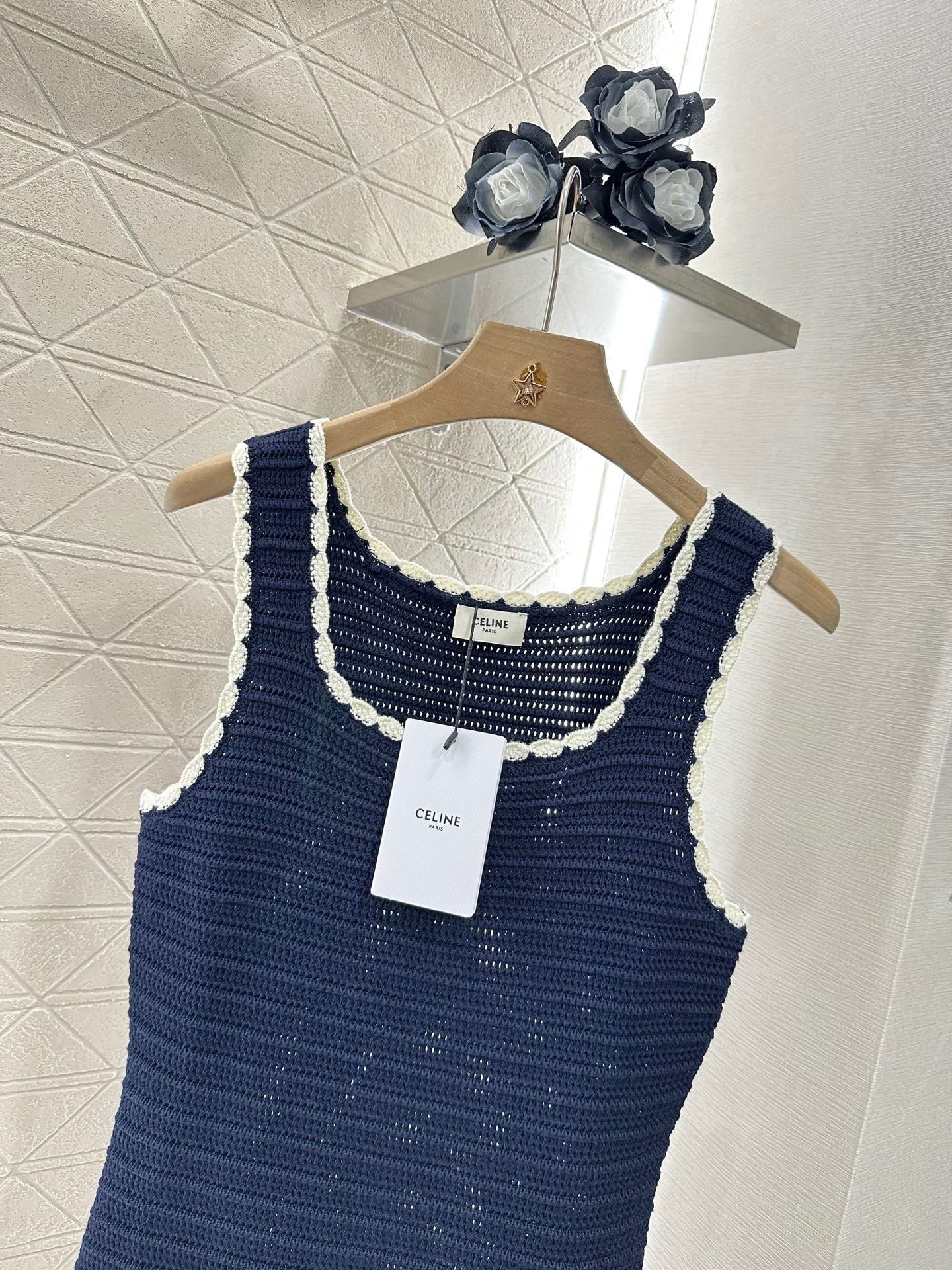 CLIN 25SS Hawaii Vacation Hollow Hook Flower Triumphal Arch Knitted Strap Dress