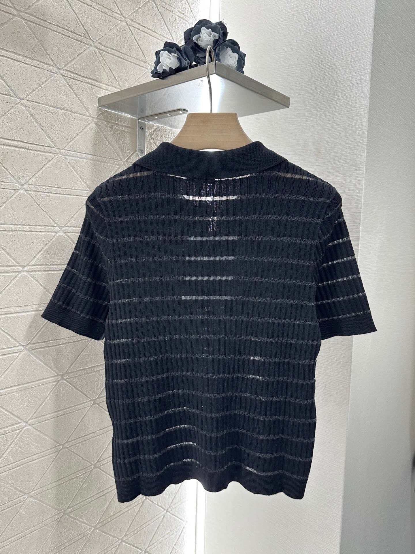 CHAN 25SS Hollow striped knitted short sleeved shirt