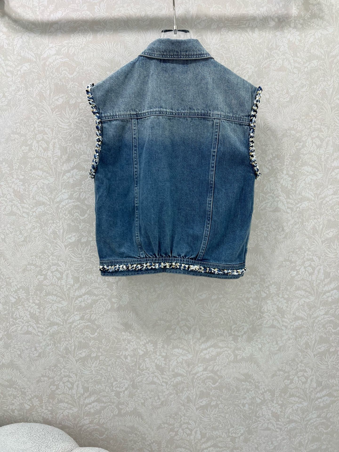 CHAN 2025SS Cowboy vest