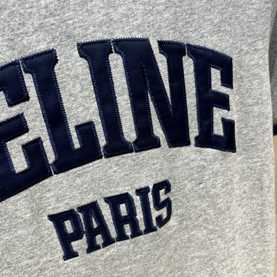 Contrast color appliqué embroidered short-sleeved T-shirt