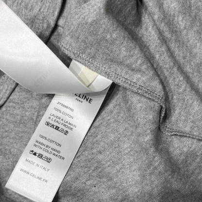 Contrast color appliqué embroidered short-sleeved T-shirt