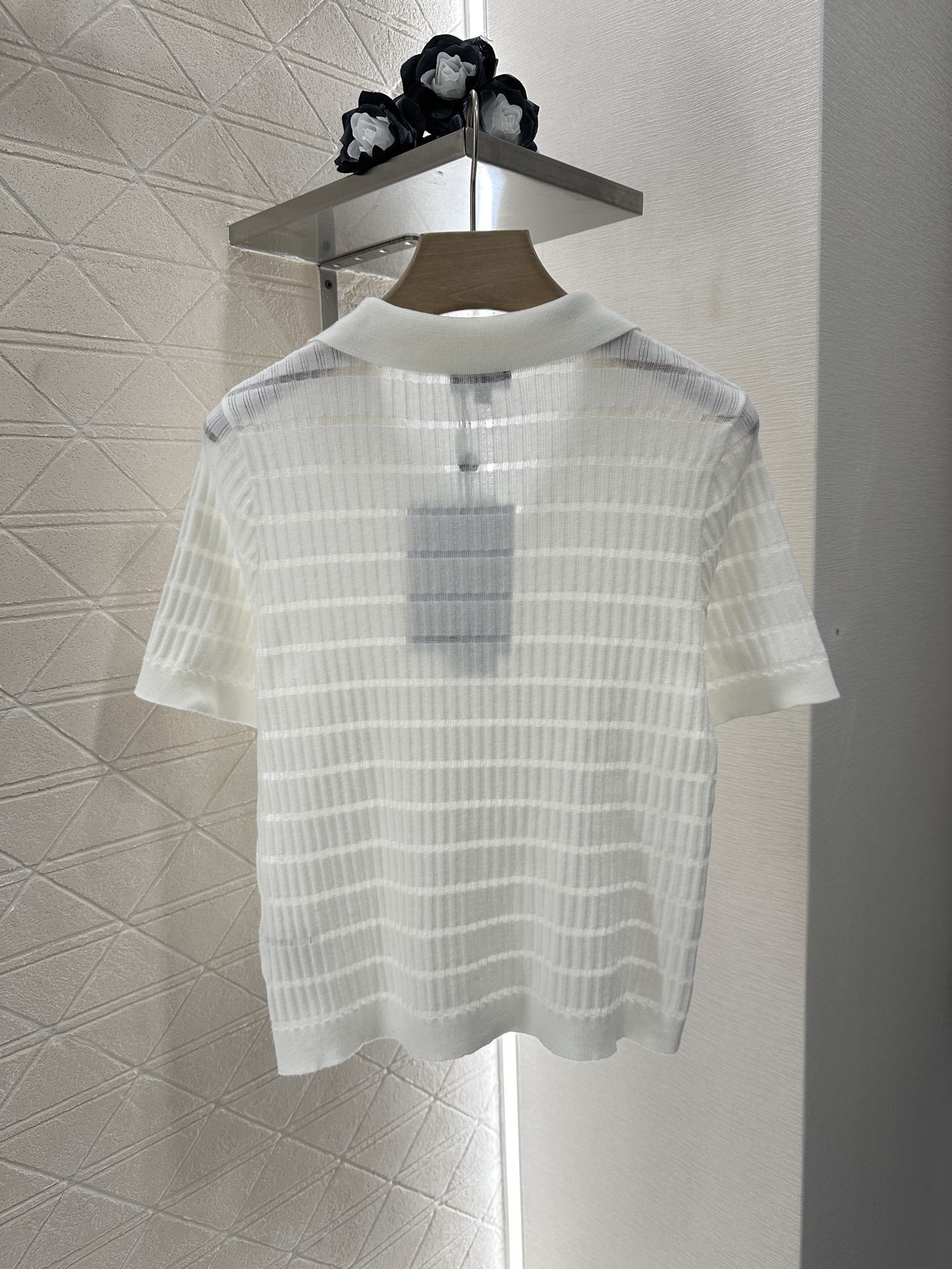 CHAN 25SS Hollow striped knitted short sleeved shirt