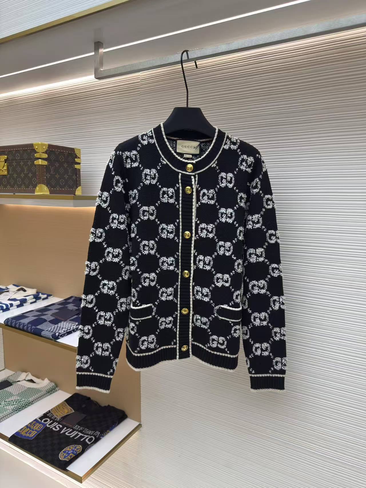 GG Round neck double G letter thick wool cardigan