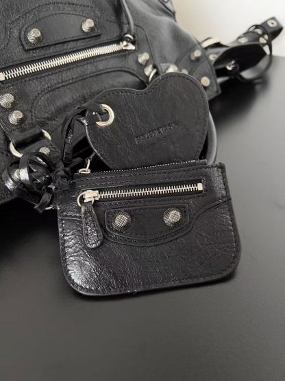 versatile motorcycle bag