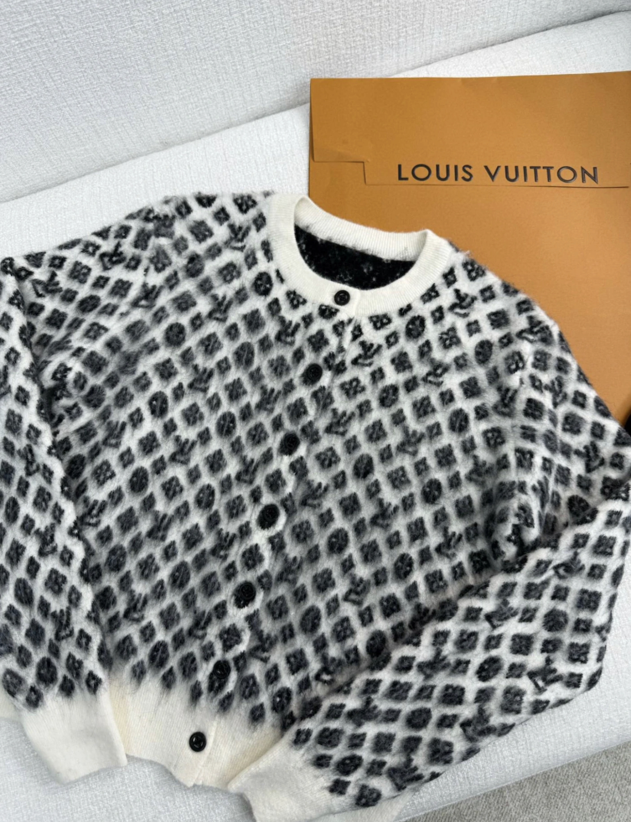 1V 25SS Full printed logo mohair cardigan