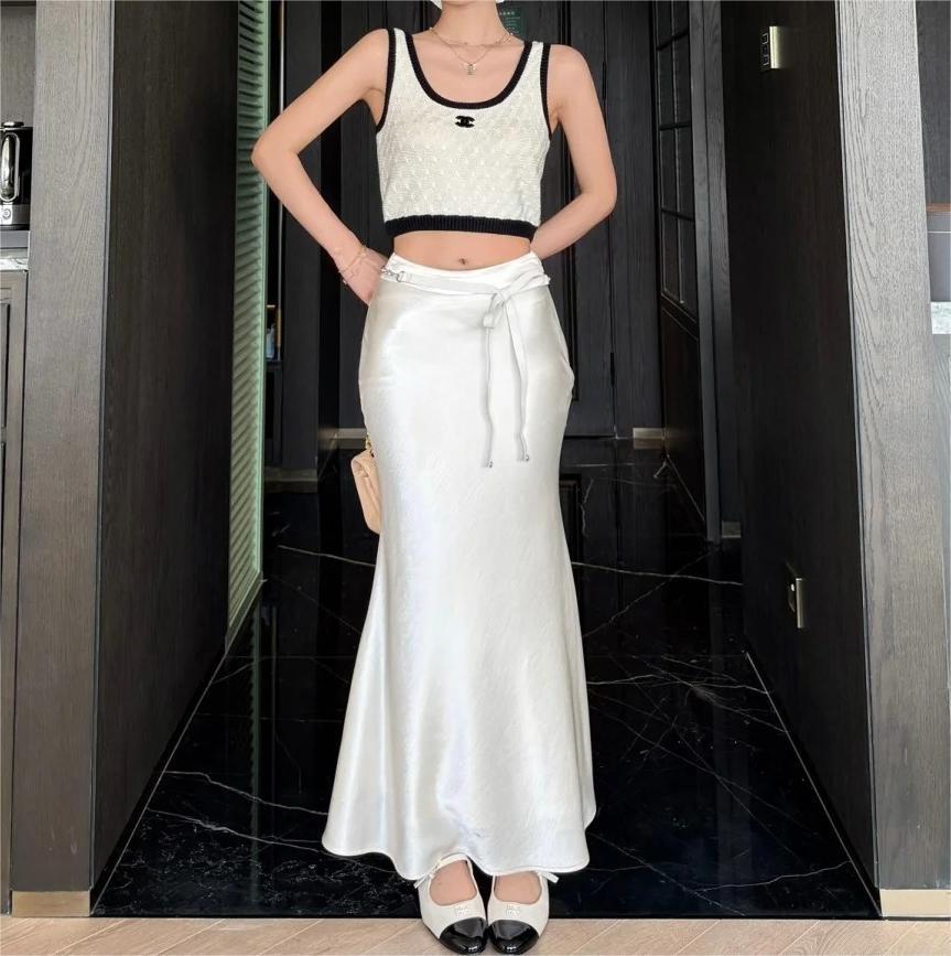 CHANE25SS Slim Fit Knit Vest