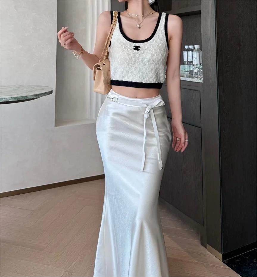 CHANE25SS Slim Fit Knit Vest