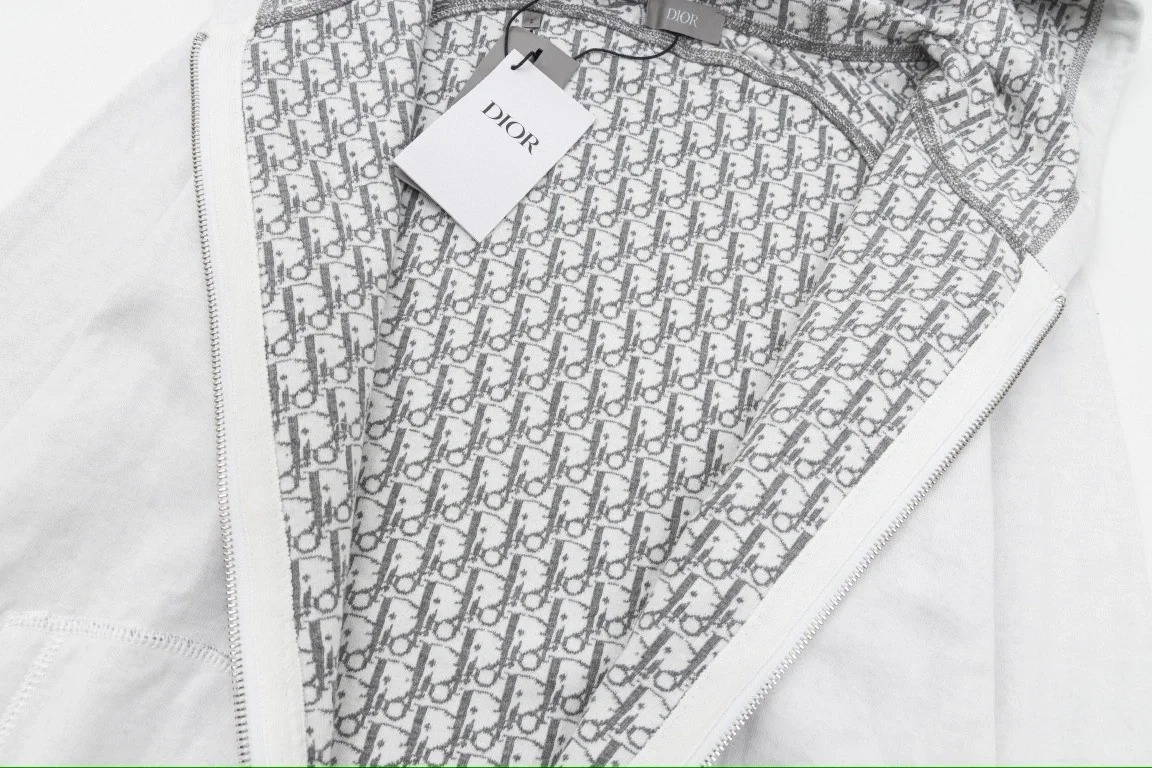 DIO Cashmere Hoodie Jacket