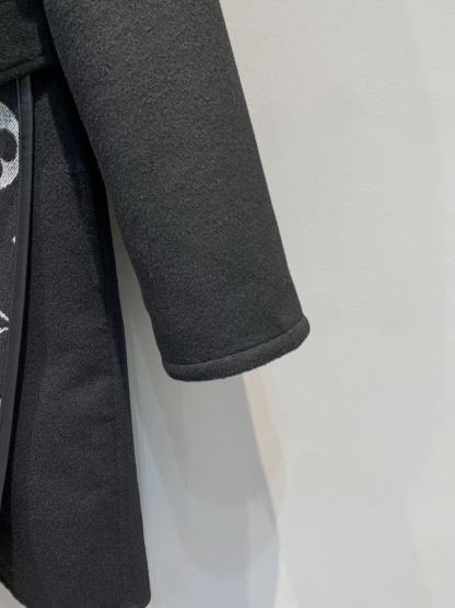 1V 25SS Full printed wrap style hooded woolen windbreaker