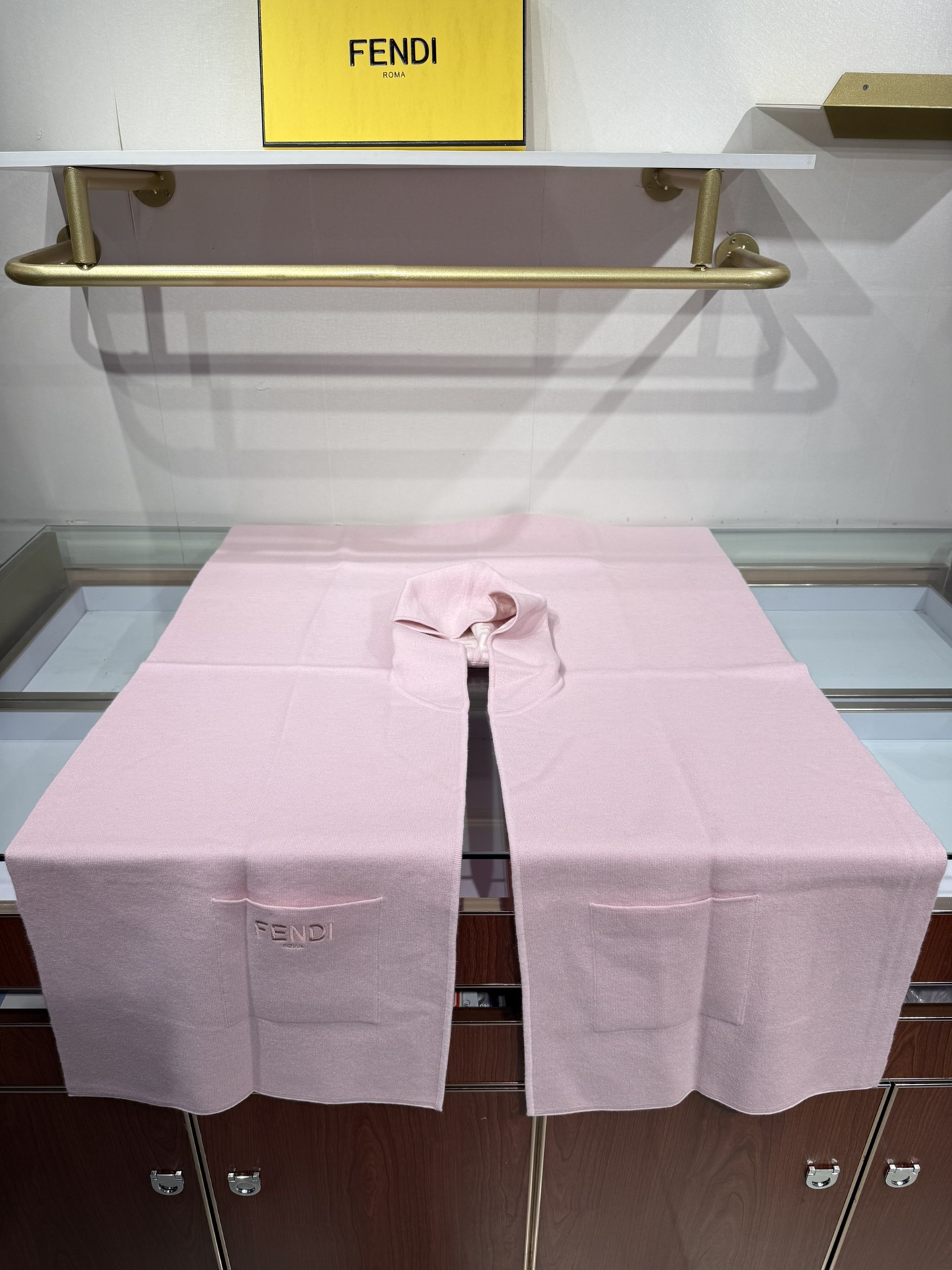 FEN 2025SS Hooded double-sided cashmere cape