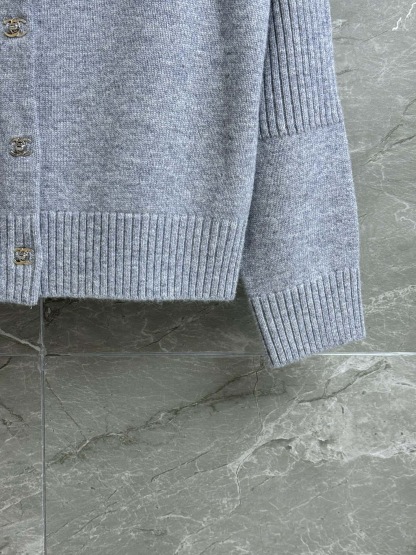 CC Exquisite button knit cardigan