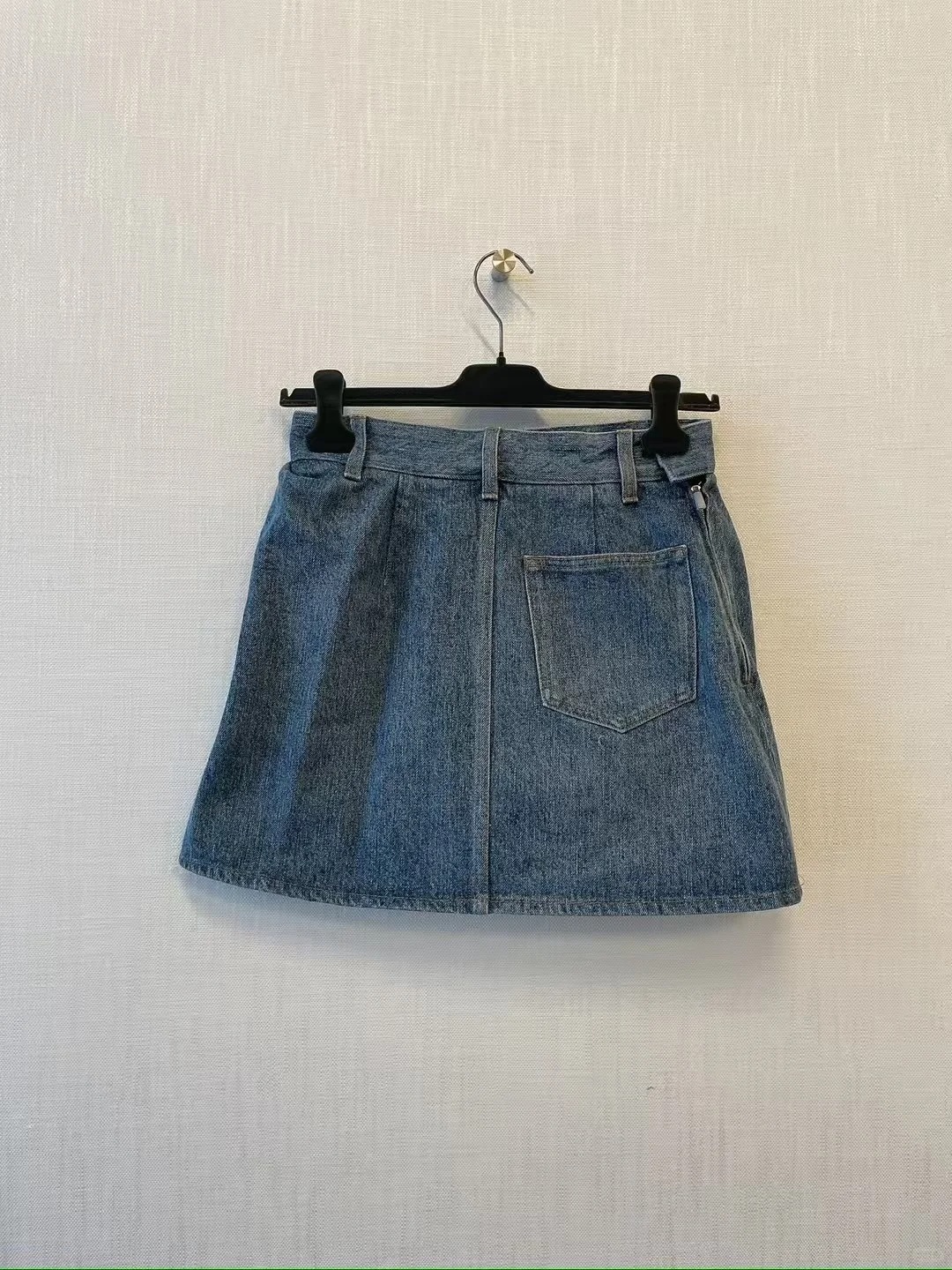 LOE Pleated High Waist Skinny Half Skirt