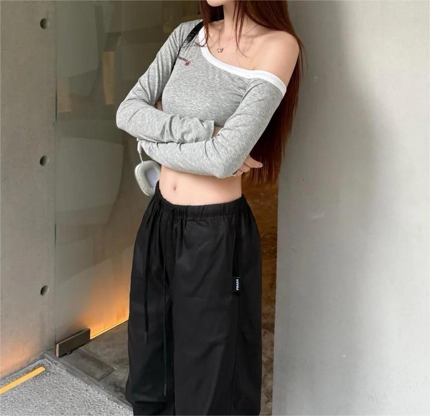 MIU25SS Sailboat Letter Embroidery Short Raglan T-Shirt