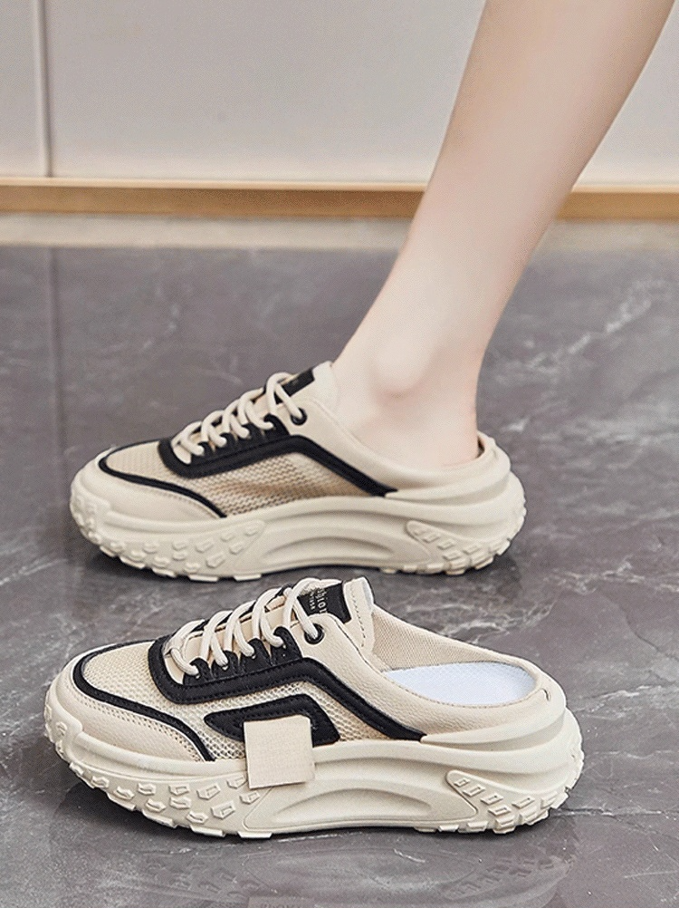 รองเท้าแบบกลวงระบายอากาศได้