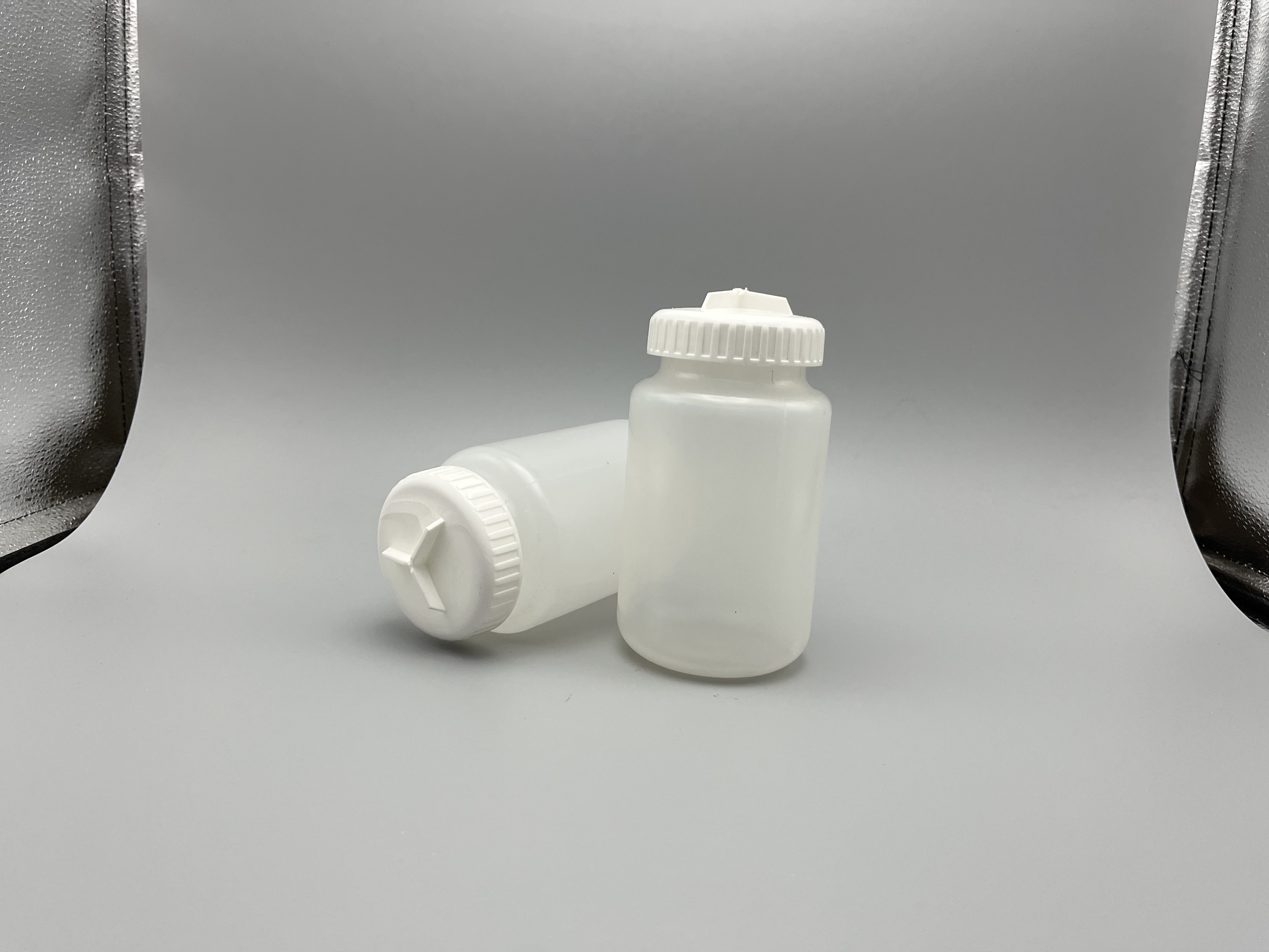 79.5x147.5mm in Size 500ml Low-Speed Centrifgal Bottle-乐朴医疗