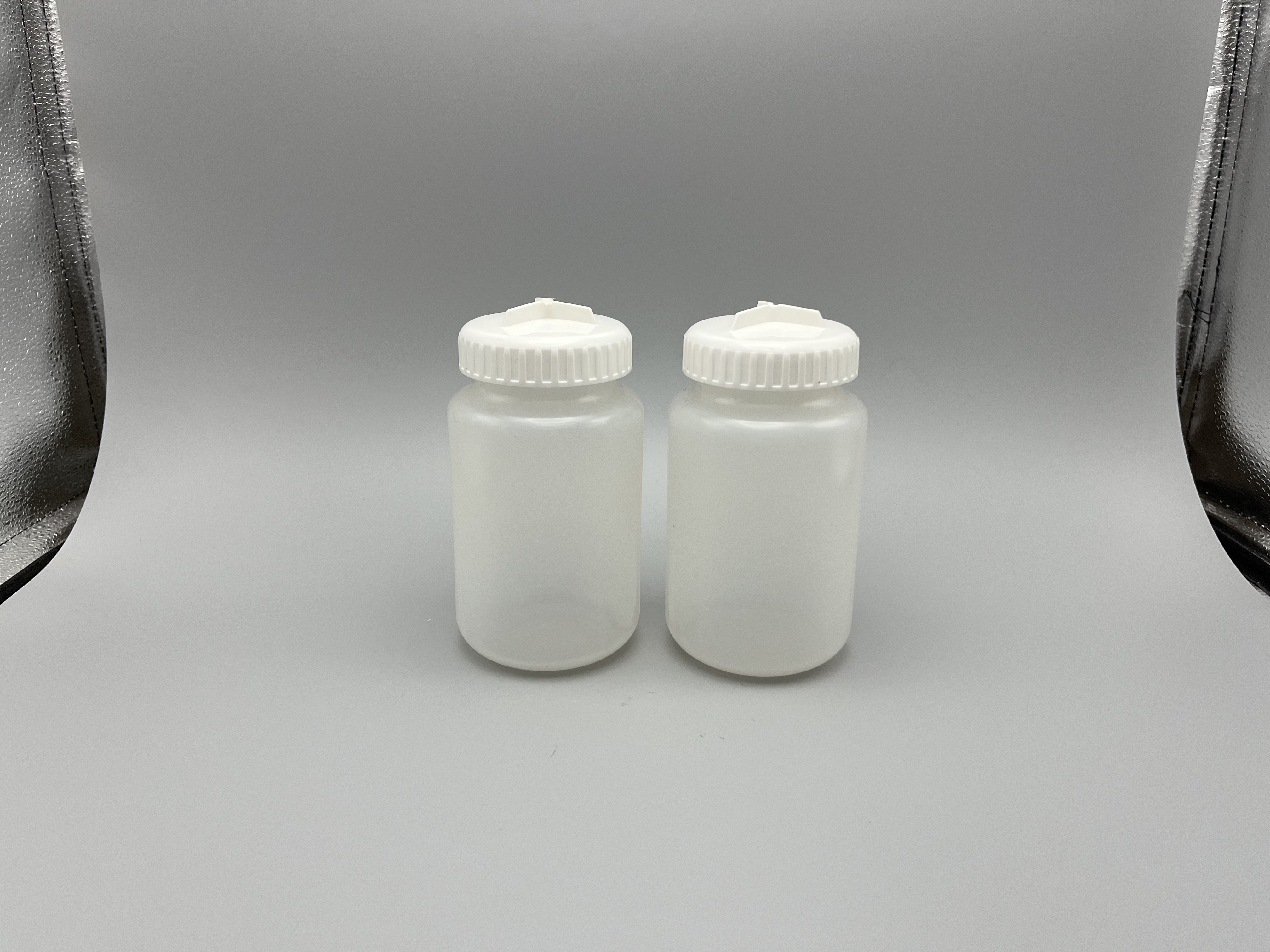 79.5x147.5mm in Size 500ml Low-Speed Centrifgal Bottle-乐朴医疗