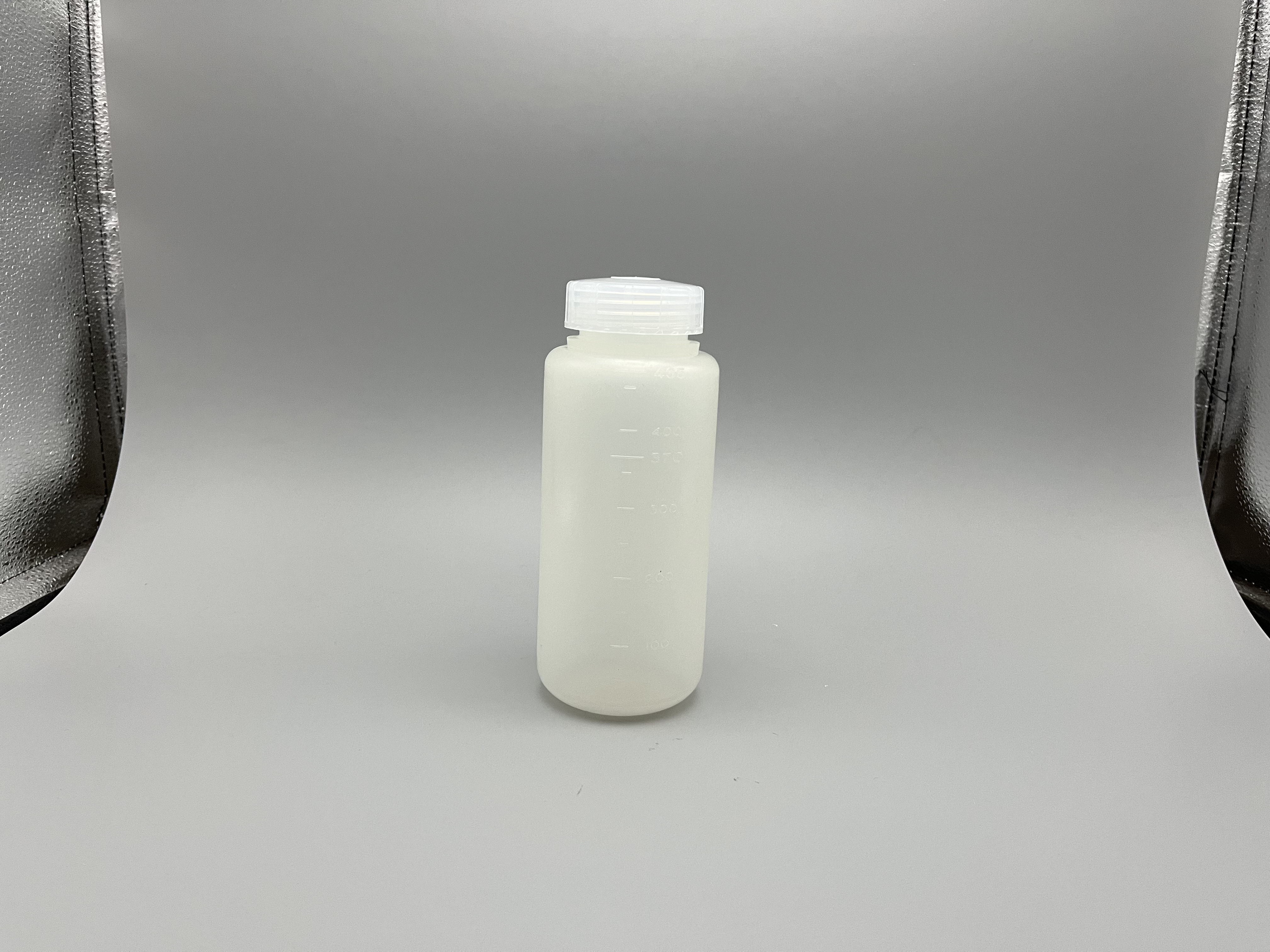 69x167mm in Size 500ml High-Speed Centrifgal Bottle-乐朴医疗