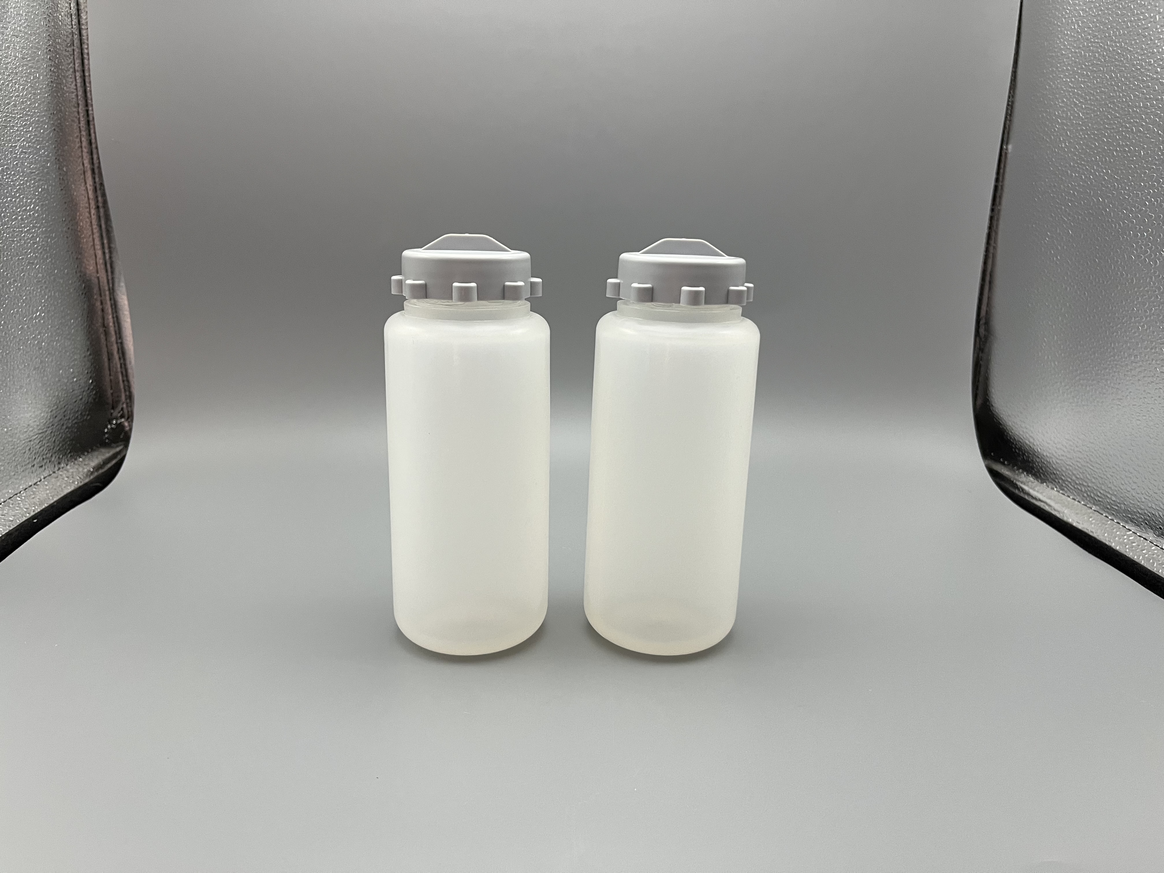 69.5x175mm in Size 500ml High-Speed Centrifgal Bottle-乐朴医疗