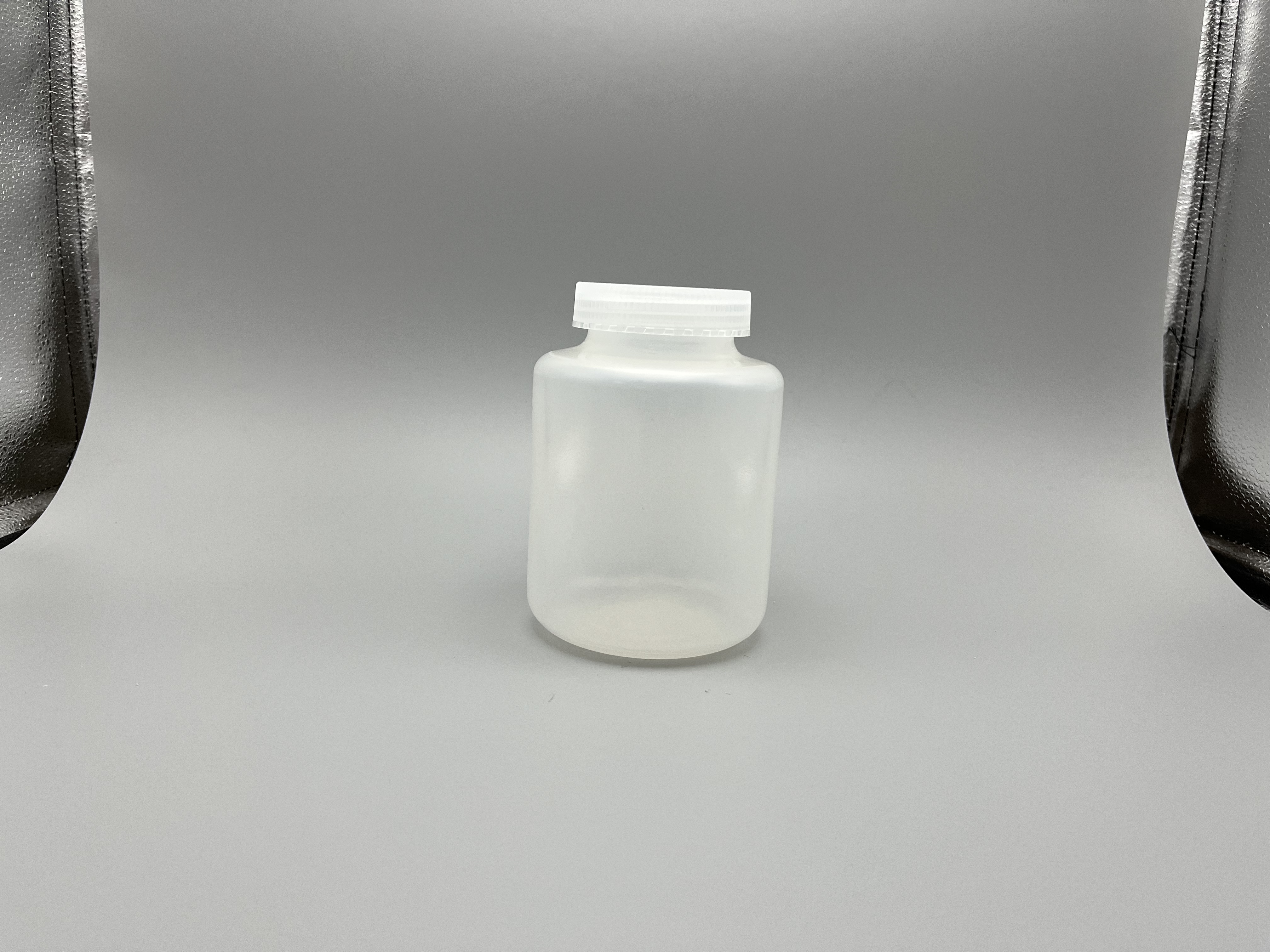 98x140mm in Size 750ml Low-Speed Centrifgal Bottle-乐朴医疗