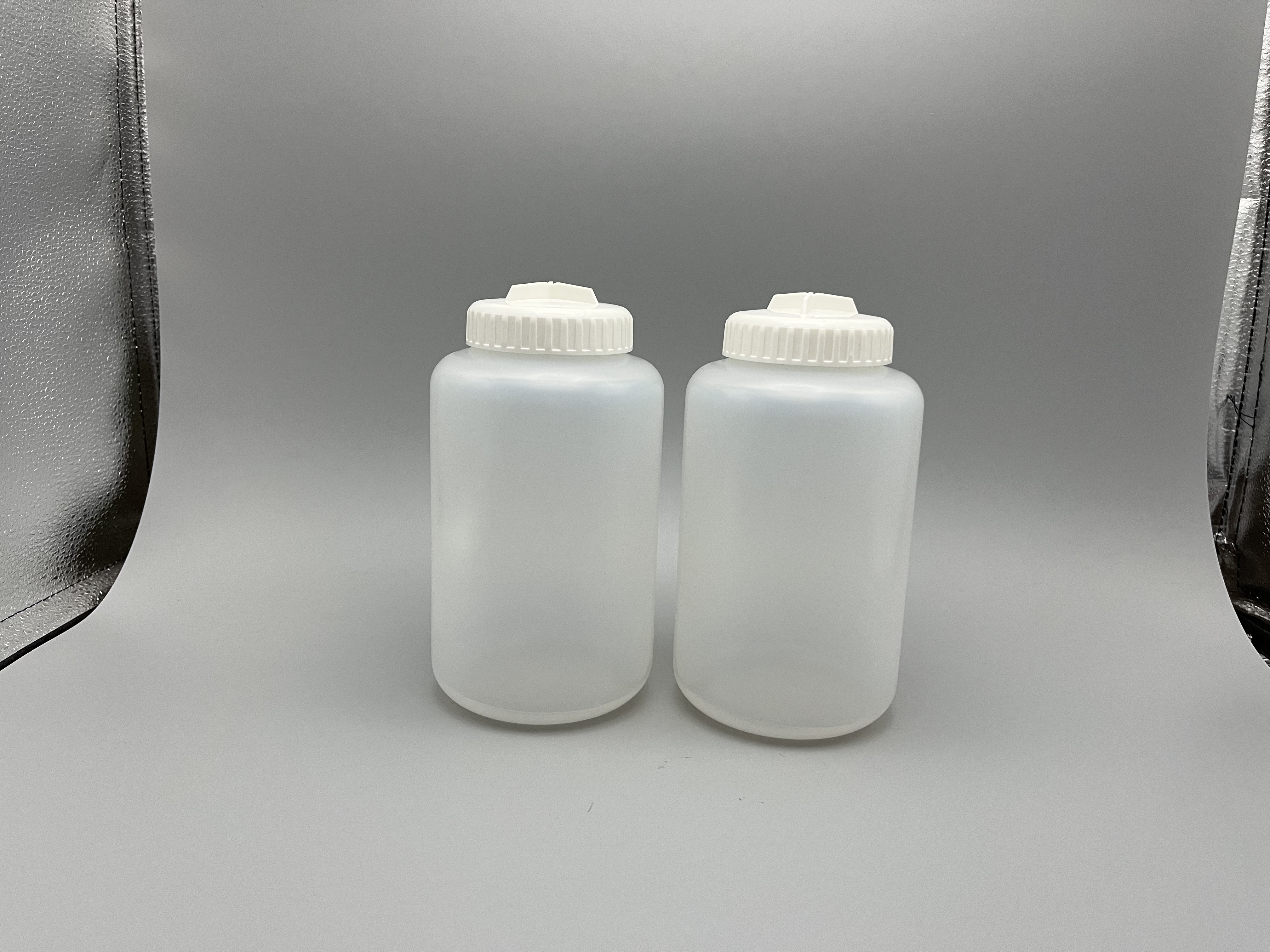 97.7x179mm in Size 1000ml Low-Speed Centrifgal Bottle-乐朴医疗