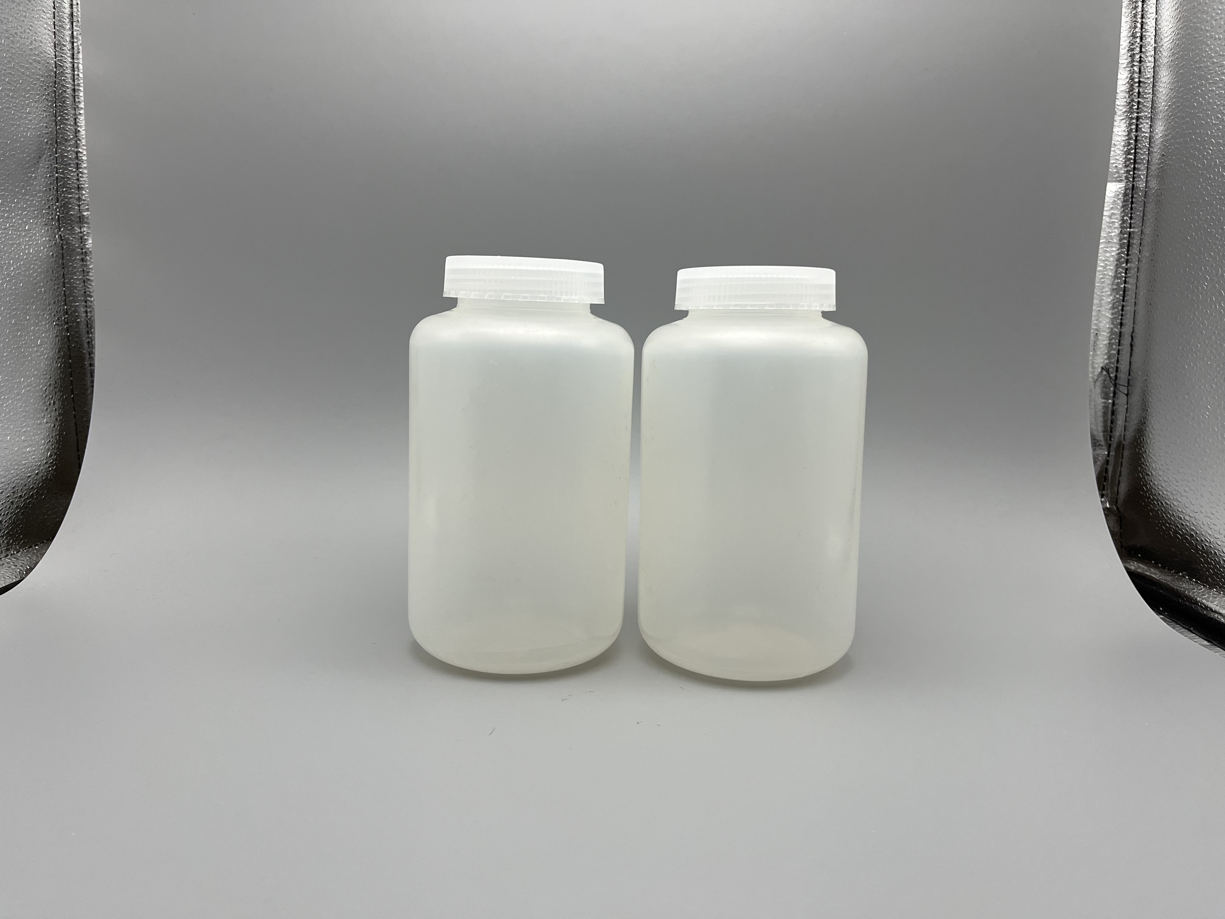97x172mm in Size 1000ml Low-Speed Centrifgal Bottle-乐朴医疗