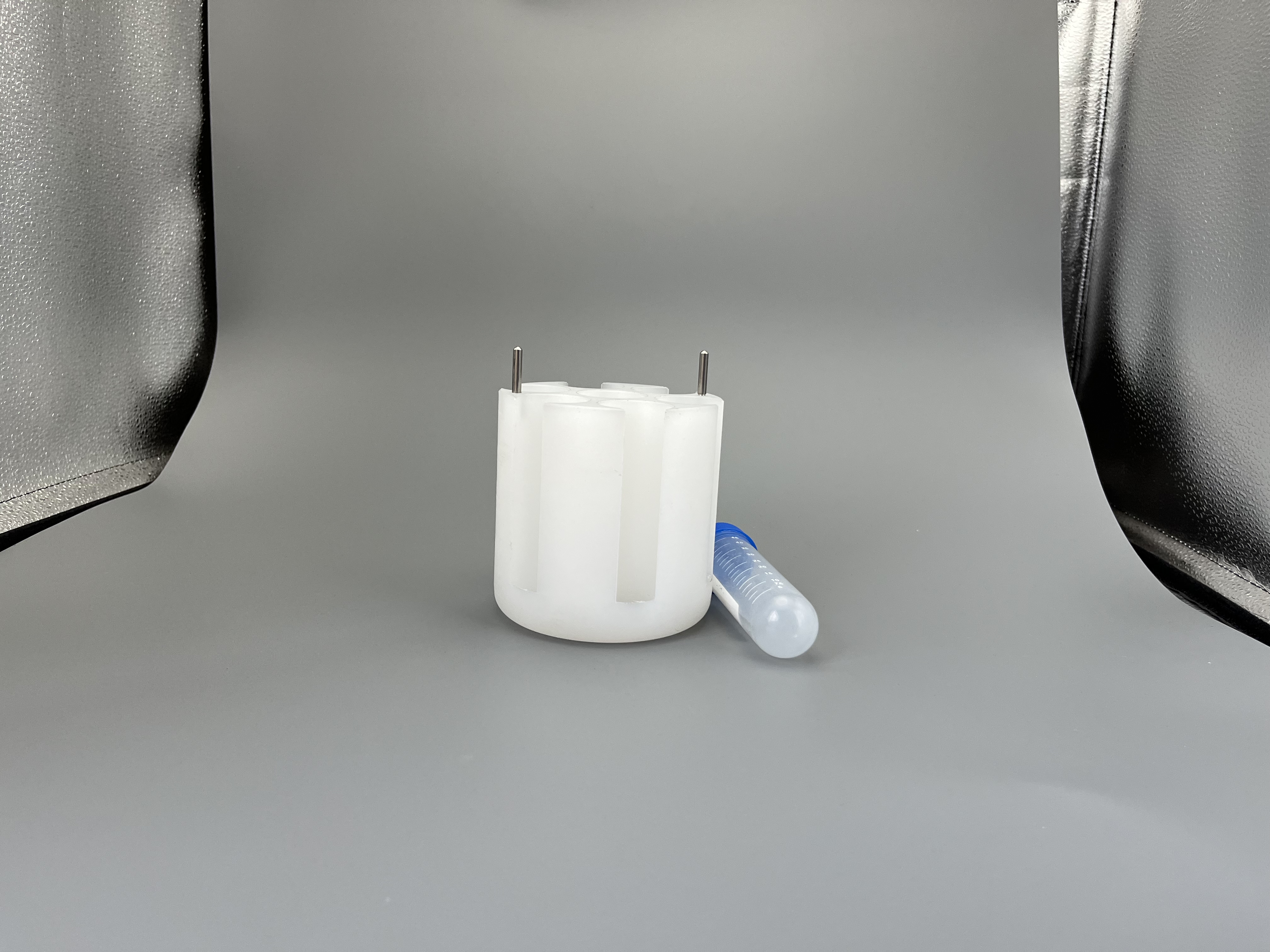 750ml to 50ml Round-bottom Centrifuge Adapter-乐朴医疗