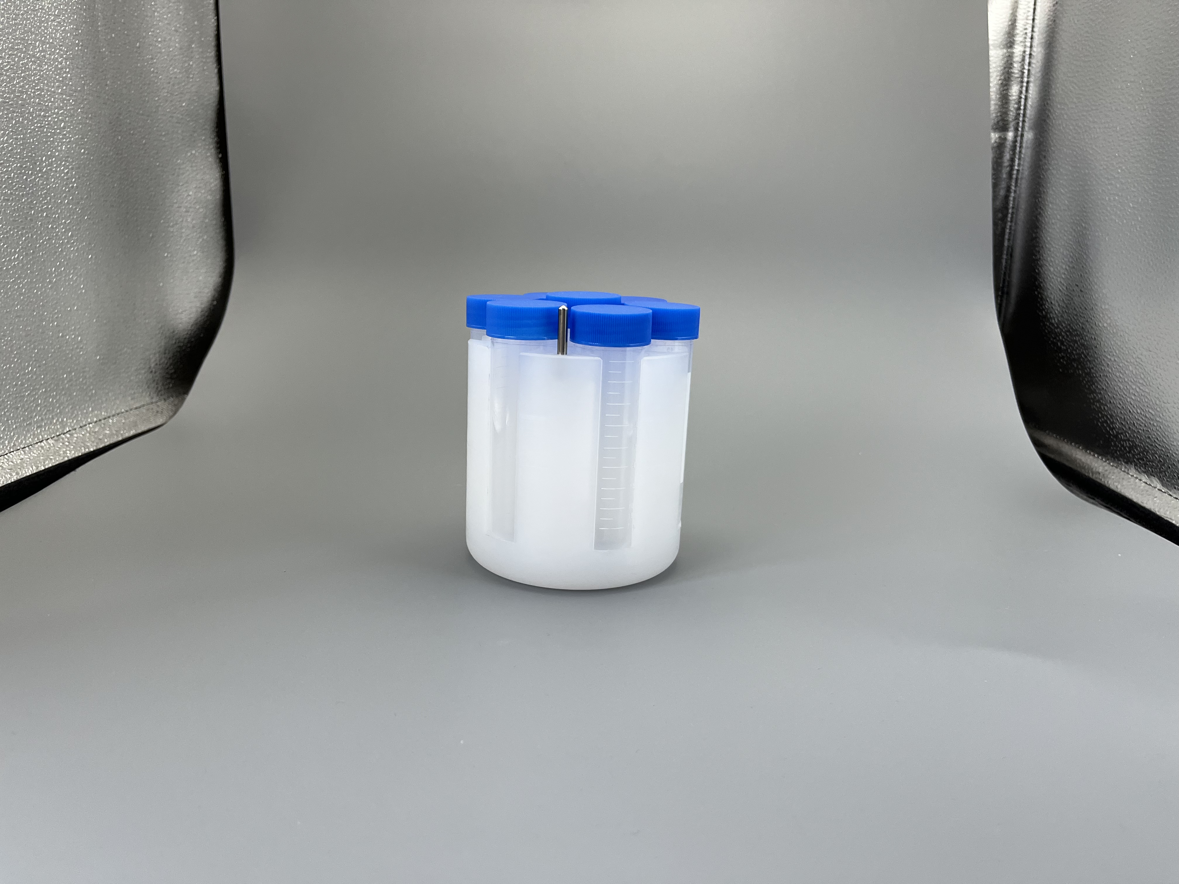 750ml to 50ml Round-bottom Centrifuge Adapter-乐朴医疗